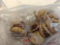 -闫家驴肉火烧(五四店)