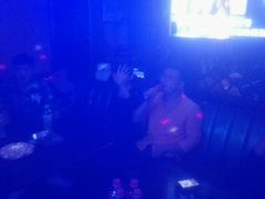 -骑士KTV(红谷滩万达店)