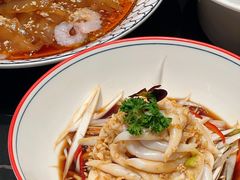 -五谷丰登农家院·地道胶东菜·海鲜烧烤(威海店)