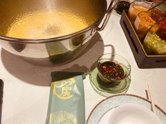 花胶鸡锅底-上房火鍋(新天地店)