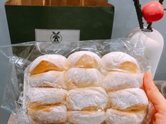 云朵小白-风车面包