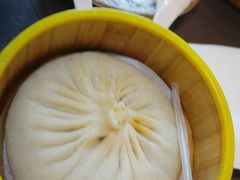 蟹黄大汤包-九炉分座(个园店)