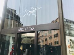 -ARC'TERYX始祖鸟(北京王府中环店)