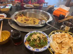 -重庆风光老灶火锅城(同德广场店)