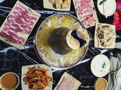 -牛九铜火锅