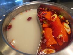-马家斑.鲜鱼火锅(松湖万科店)