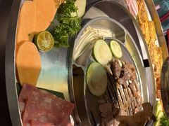 -哈哈碳都·牛肋条无限自助烤肉(台江万达店)