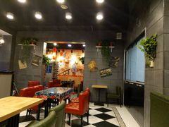 大堂-愉肴麻辣香锅(中山路店)