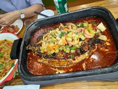 -鱼众不同·鸡公煲·烤全鱼(国顺路店)