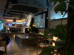 -JINNS锦时 steak&pizza(浸信会礼拜堂旧址店)