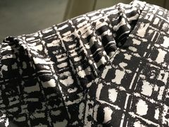 -小赵服装加工部(北中路328弄小区店)