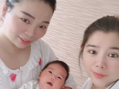 -爱的果实月嫂育婴师(世纪东方店)