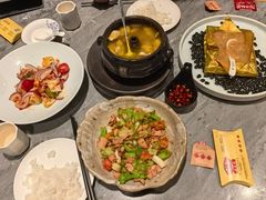 -福照楼汽锅鸡·云南菜(火车站锦江店)