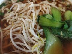 红烧大排面-雲栖斜街炸酱面馆