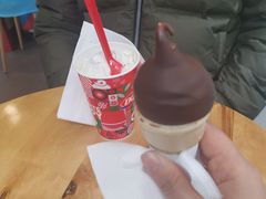 -DQ·蛋糕·冰淇淋(大宁国际商业广场店)