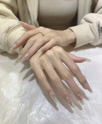 -斯馨·健康美甲美睫