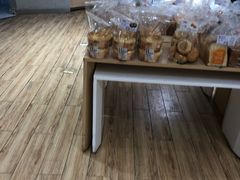 -好利来(彩香店)