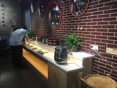 自助取餐区-董眼镜火锅(洪崖洞总店)