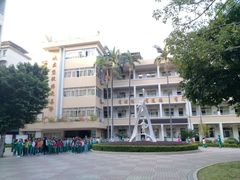 -广州市花都区新华第四小学