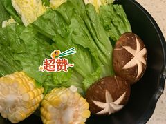 杂菜拼盘-顺德公广东猪肚鸡·煲仔饭(白石洲店)