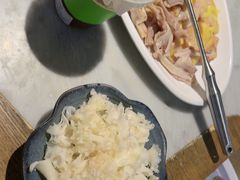 -尚尚仙·酸汤猪手·猪肚鸡火锅(华联万柳购物中心店)