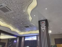 -哈啾嗨·新概念蒙餐(红星新城店)