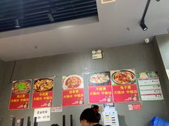 大堂-范贤光鸡公煲(平乐园总店)
