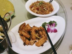 -刘胖子家常菜·蹄花焖藕(兴业店)