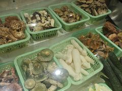 -野菌园·野生菌火锅首创第一家(关兴路总店)