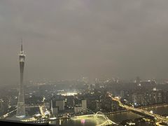-广州柏悦酒店·悦吧·顶楼露天酒吧