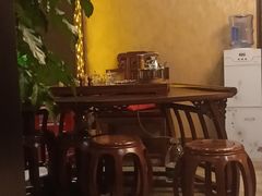 -莱仪堂艾灸经络养生馆(武威东路店)