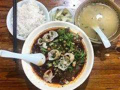 -朱大嘴肥肠血旺(福字街店)