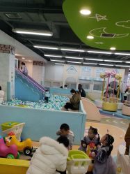 -孩子王童乐园(成都海滨城店)