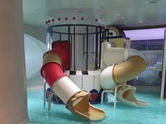 -涨巢·潮玩水疗局