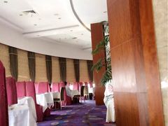 -东方豪景花园酒店·怡景旋转餐厅