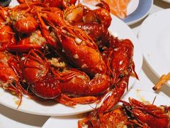 -金马门国际美食百汇(珞喻路店)