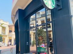 -王府井奥莱临潼小镇(临潼店)