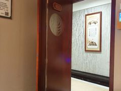 -颐而康·按摩·艾灸·足疗(武陵大道店)