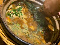 柴火稻草鱼-吃饭皇帝大土家民族菜(正大广场店)