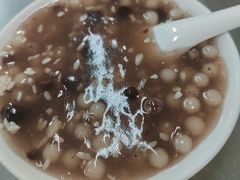 -芳婆糕团店(王府大街店)