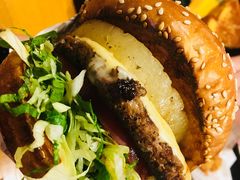-The Habit Burger Grill 哈比特汉堡(复兴soho店)