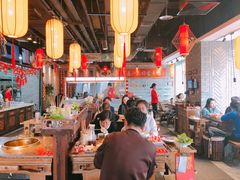 大堂-小龙坎老火锅(北京三里屯店)