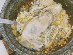 蒜茸煲仔蚝-蚝家菜馆(沙井店)