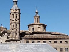 -皮拉尔圣母圣殿主教座堂