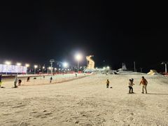 -丝绸之路山地度假区滑雪场