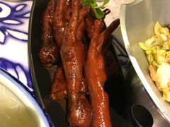-卢大鲜鱼头捞饭(美利广场店)