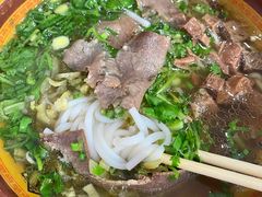 -花溪牛肉粉(八鸽岩店)