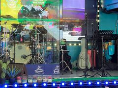 -Famous肥猫墨西哥音乐餐吧(五棵松华熙LIVE店)