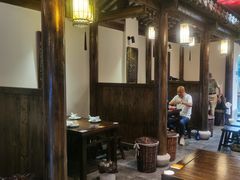 -聚汇三少·龙虾·中餐厅(莫邪路新天地店)