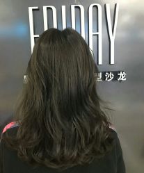 -FRIDAY星期五专业美发沙龙